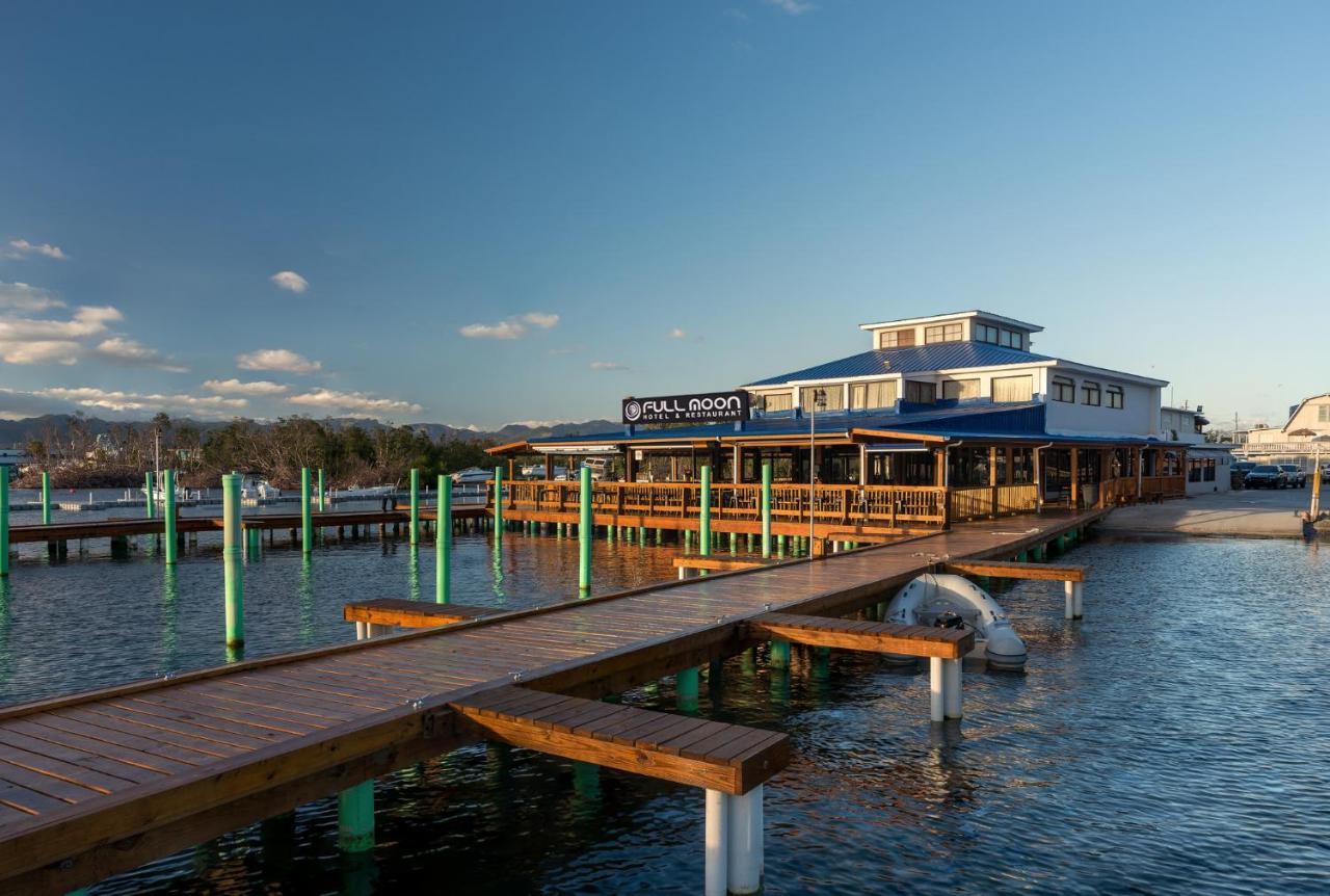 Full Moon Hotel & Restaurant ซาลินาส ภายนอก รูปภาพ